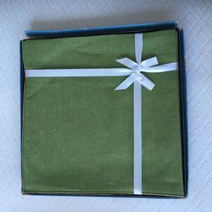 Quaker Lace Green linen napkins set of 12  one dozen new in box vintage NWT